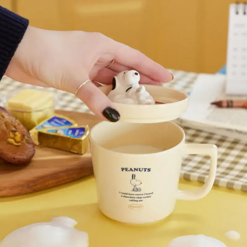 Bo Friends x Peanuts - Snoopy Cream Mug With Lid - Image 3
