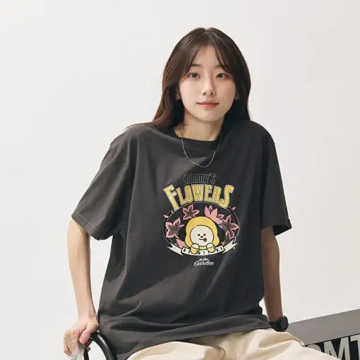 BT21 - CHIMMY Flowers in the Garden Short Sleeve T-Shirt