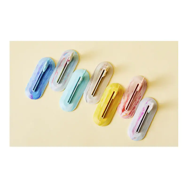 BT21 - No Plastic Sunday Photo Card Holder - Image 2