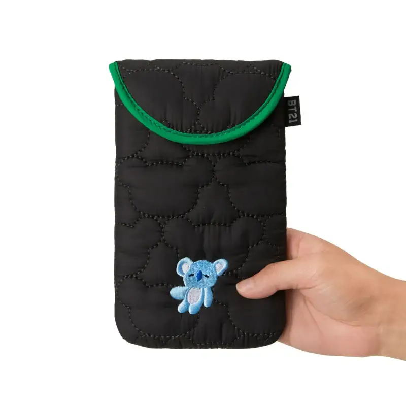 BT21 - Winter Quilted Pouch - Image 17
