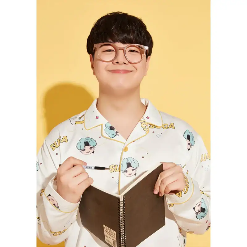 BTS - TinyTAN x TIYP - Big Face Pajama - Image 14