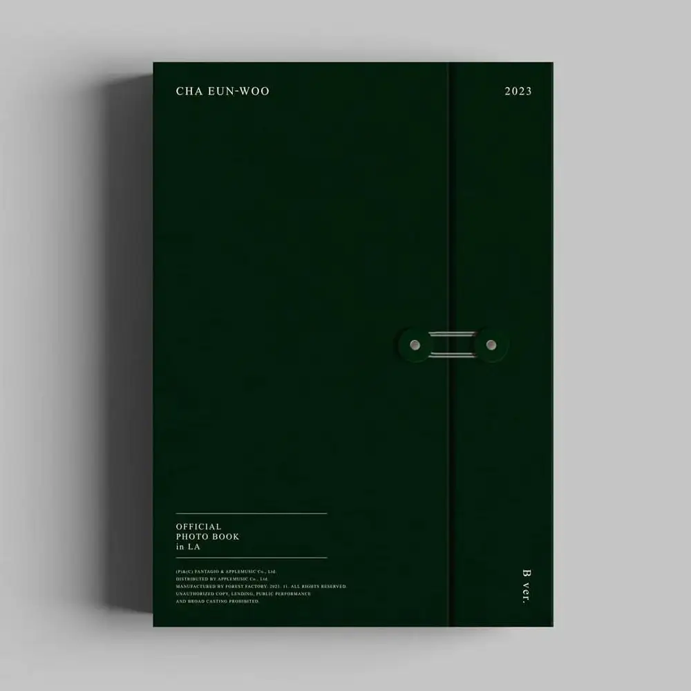 Cha Eun-Woo (ASTRO) - 2023 Official Photo Book in LA (B ver.)