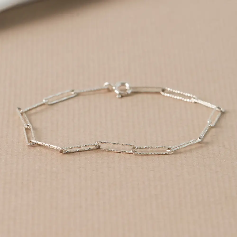 CLUE - Basic Clip Chain Silver Bracelet - Image 2