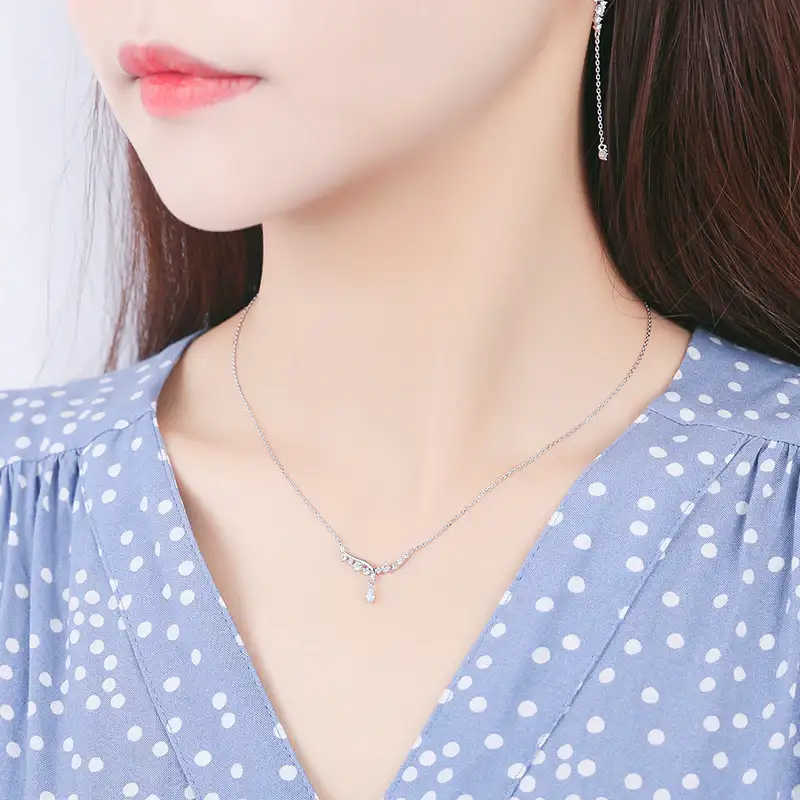 CLUE - Sunshine Crystal Silver Necklace - Image 5