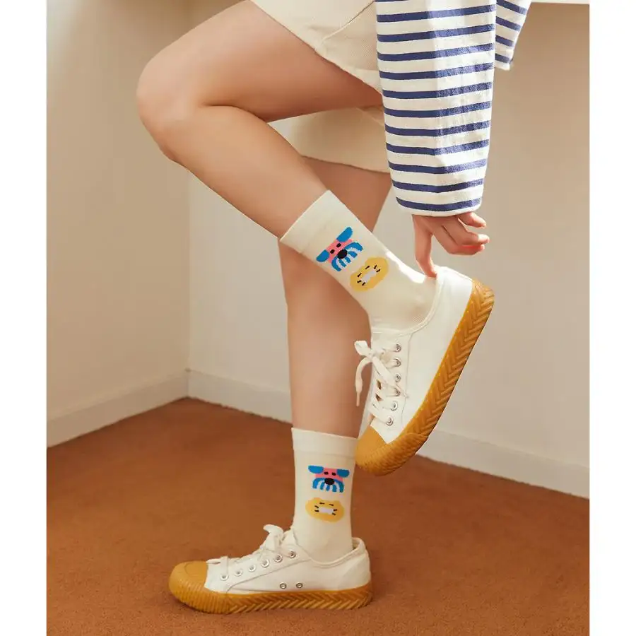 Daye Kim x Kakao Friends - Choonsik Ivory Socks - Image 5