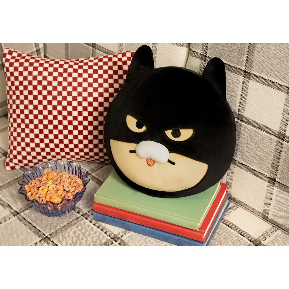 DC x Kakao Friends - Choonsik Batman Face Cushion - Image 4