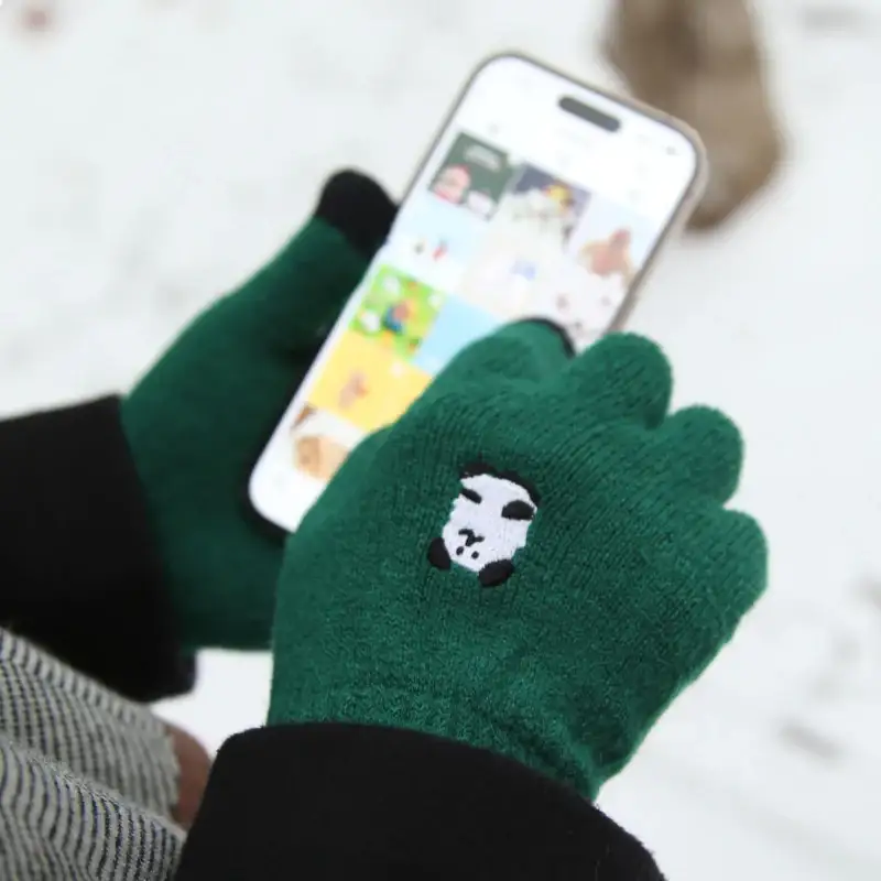 Dinotaeng - Bobo Hairy Yarn Gloves - Image 3