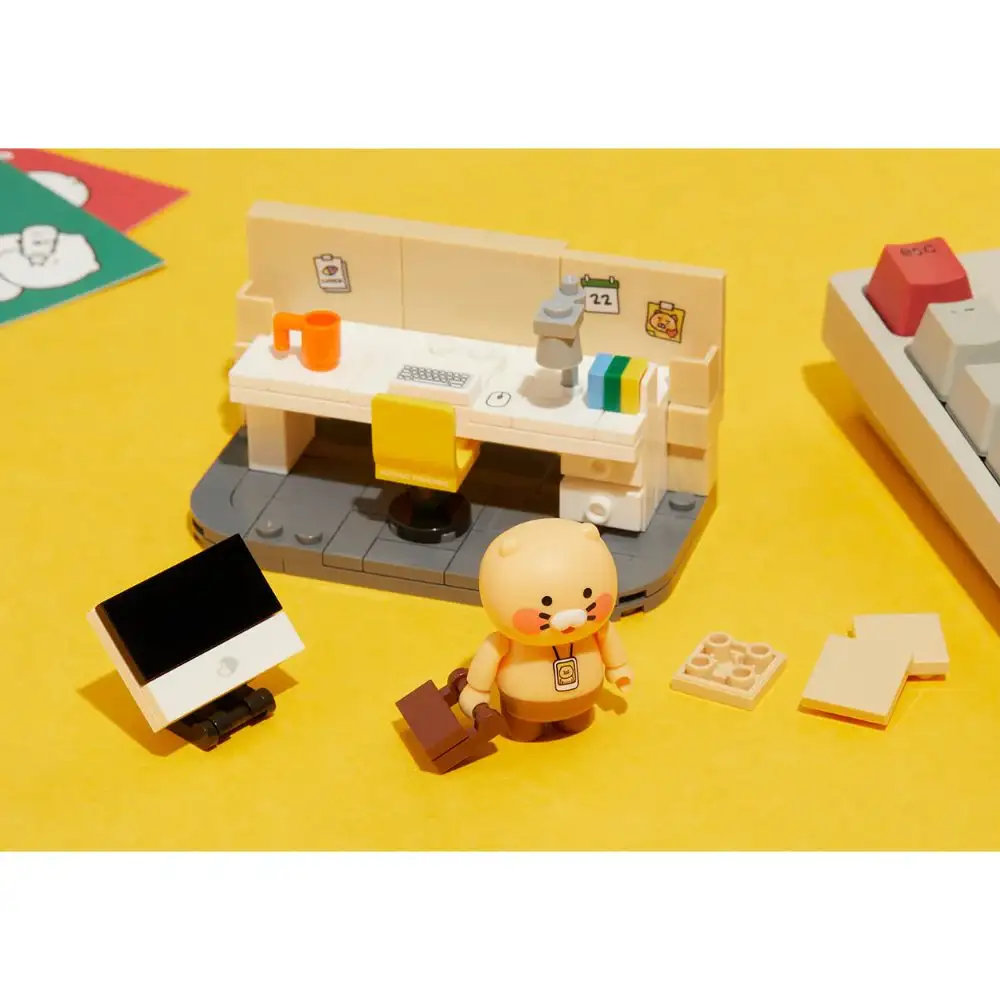 Kakao Friends - Choonsik & Apeach in the Fairy Tale Brick House - Image 9