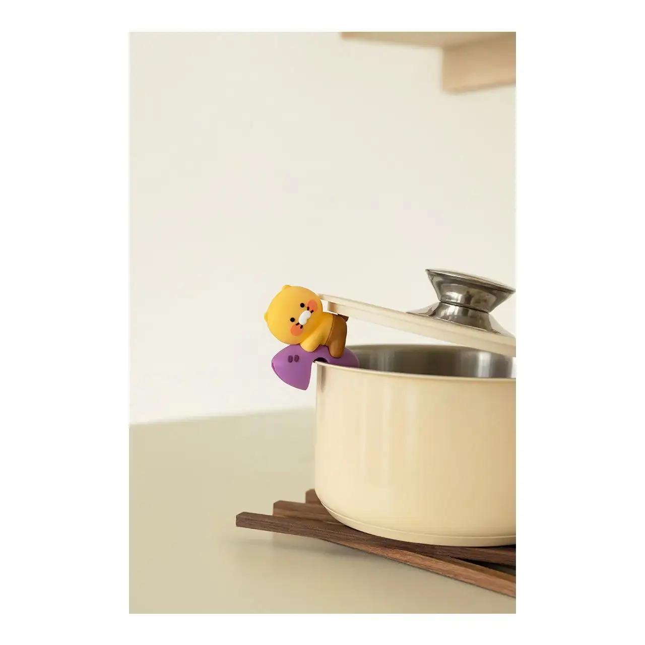 Kakao Friends - Choonsik Pot Lid Holder - Image 2