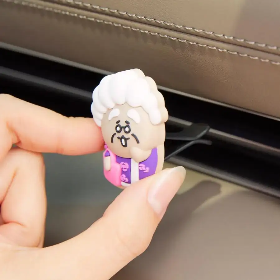 Kakao Friends - Chordy Vehicle Air Vent Figure Set (Halmi-jjo) - Image 3