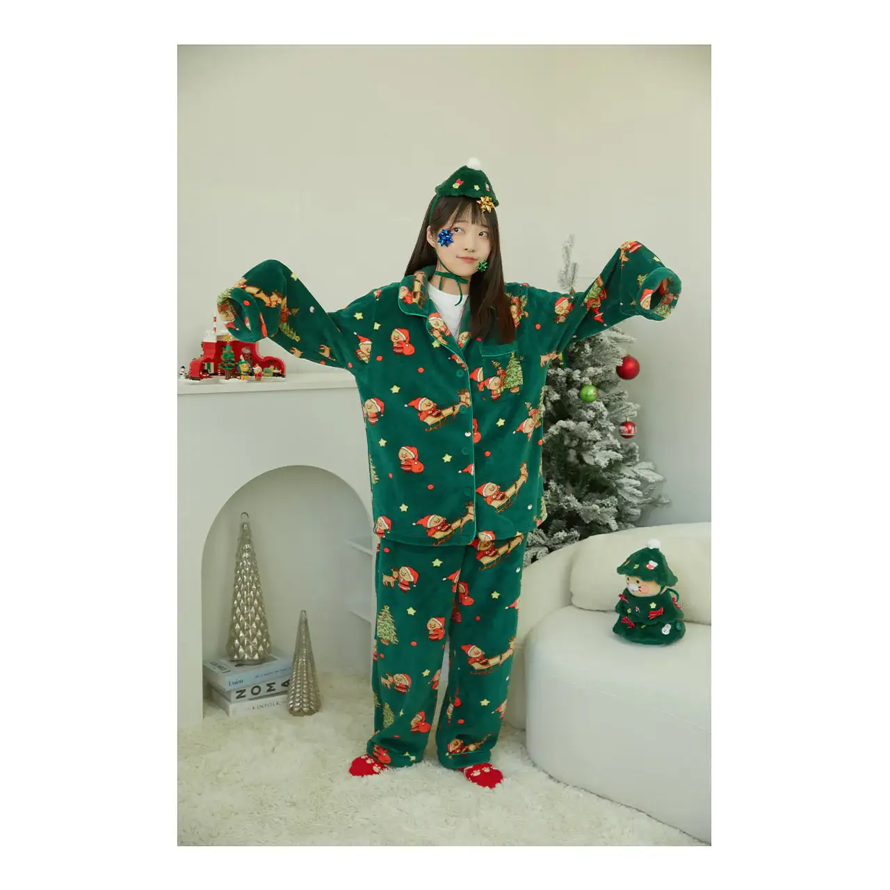 Kakao Friends - Dear My Santa Choonsik Pajamas Set - Image 2