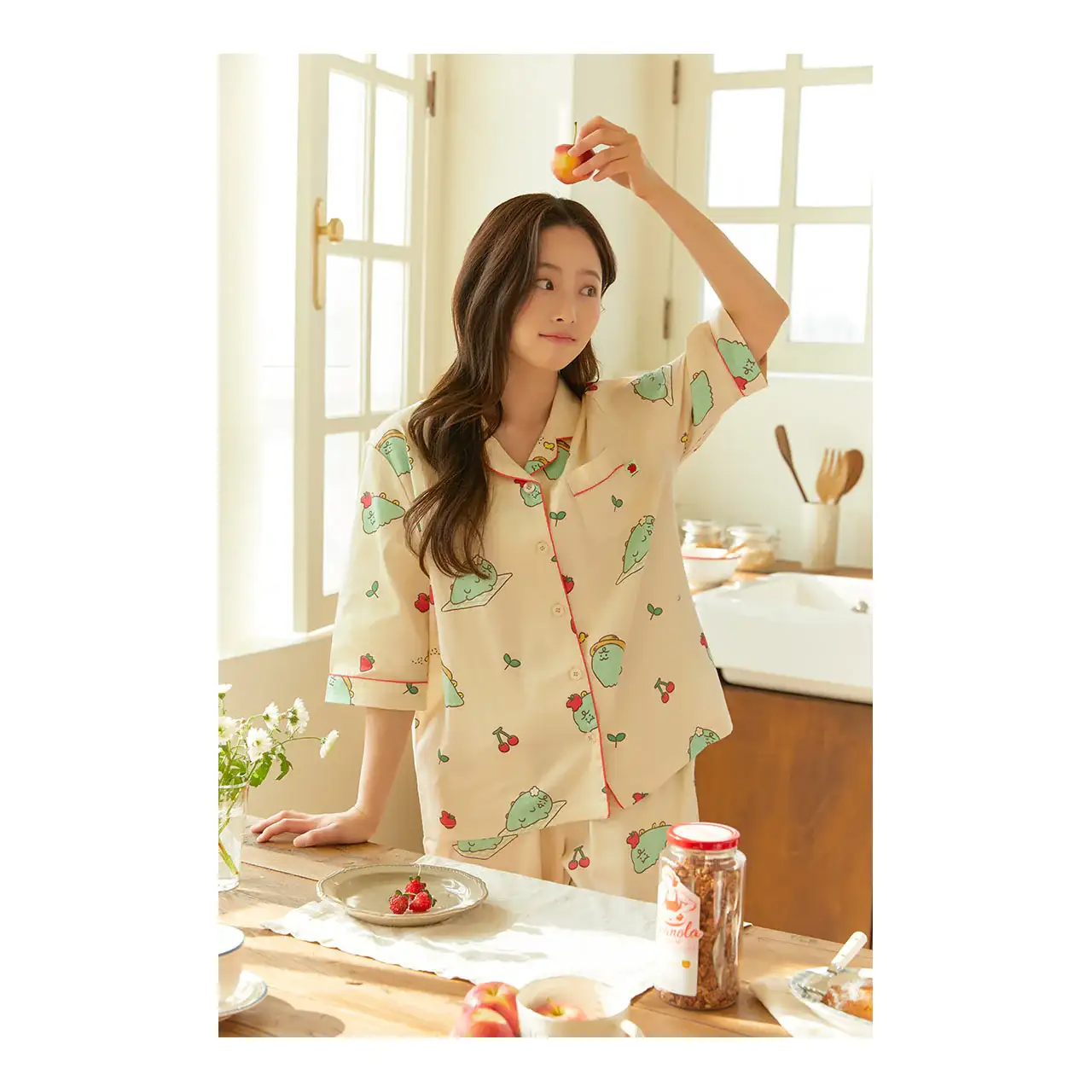 Kakao Friends - Picnic Jordy Female Pajamas - Image 5