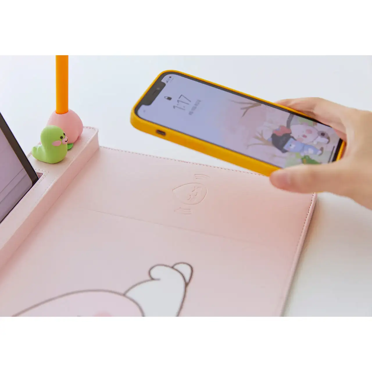 Kakao Friends - Wireless Charging Mouse Pad Organizer - Image 15