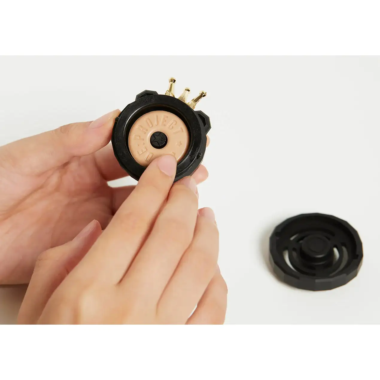 Kakao Friends x DE:Project - Ryan Black Edition Car Air Freshener Set - Image 7