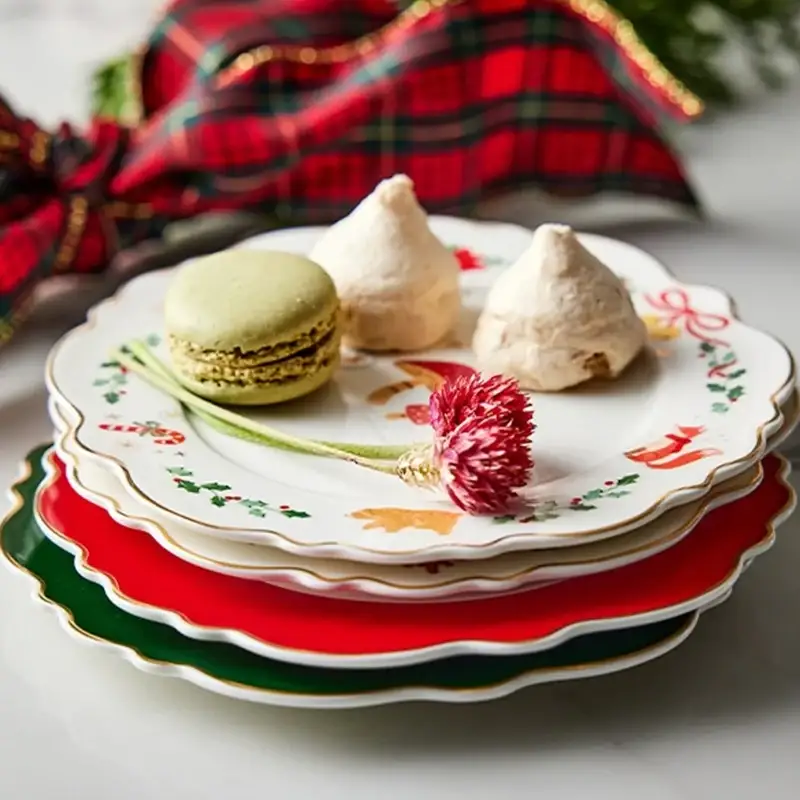 Korean Winter Story - Scallop Gold Rim Round Dessert Plate 4P Set - Image 8
