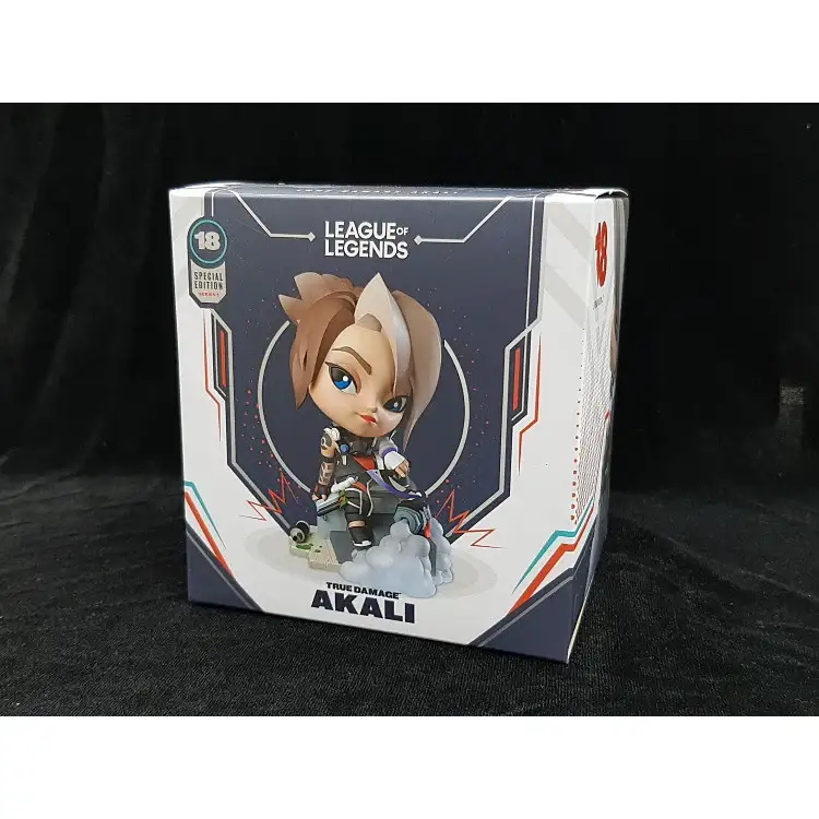 League of Legends - True Damage Akali Figurine - Image 7