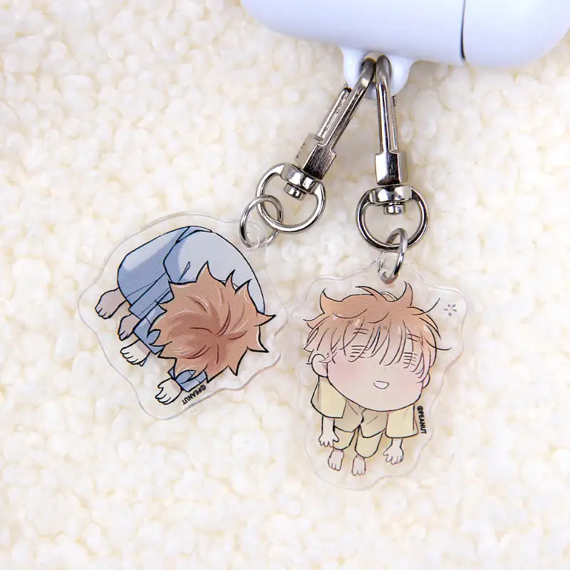 Love With Fame - SD Acrylic Keyring - Image 9