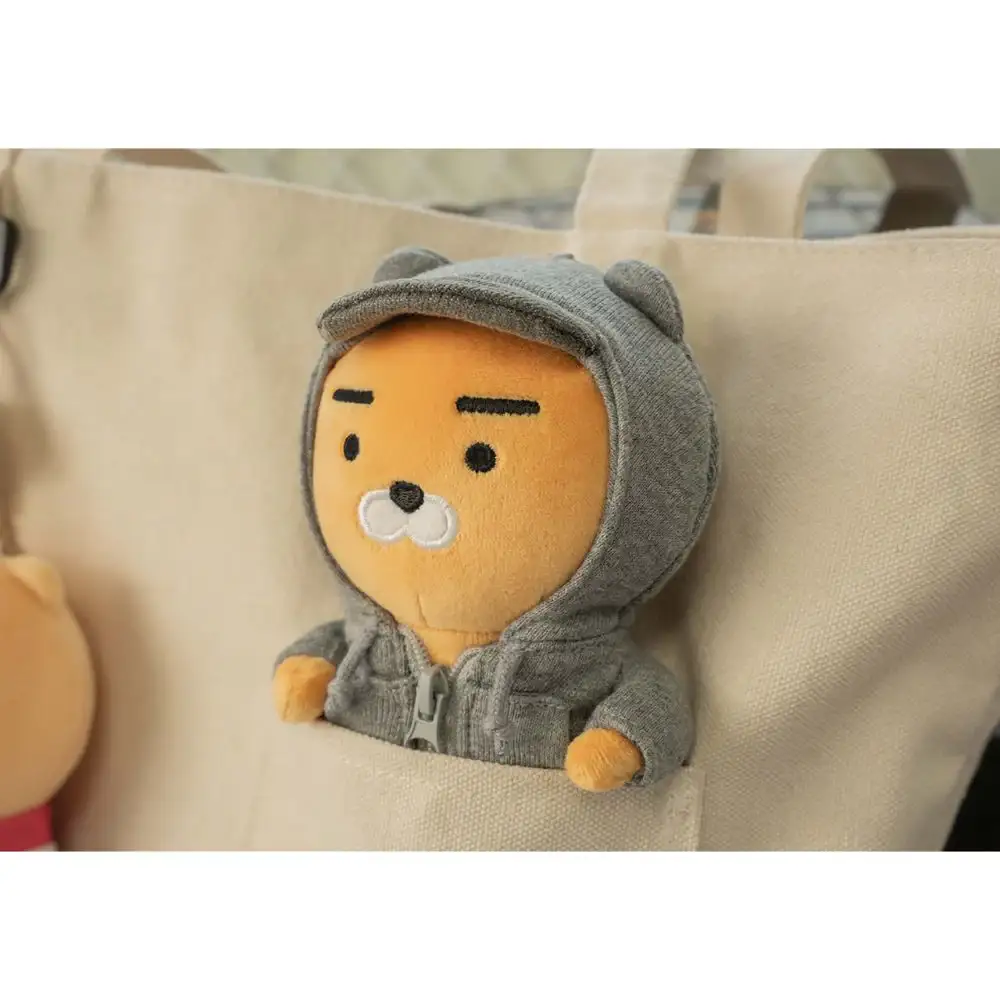 Netflix DP x Kakao Friends - Ryan in Hoodie Keyring - Image 6