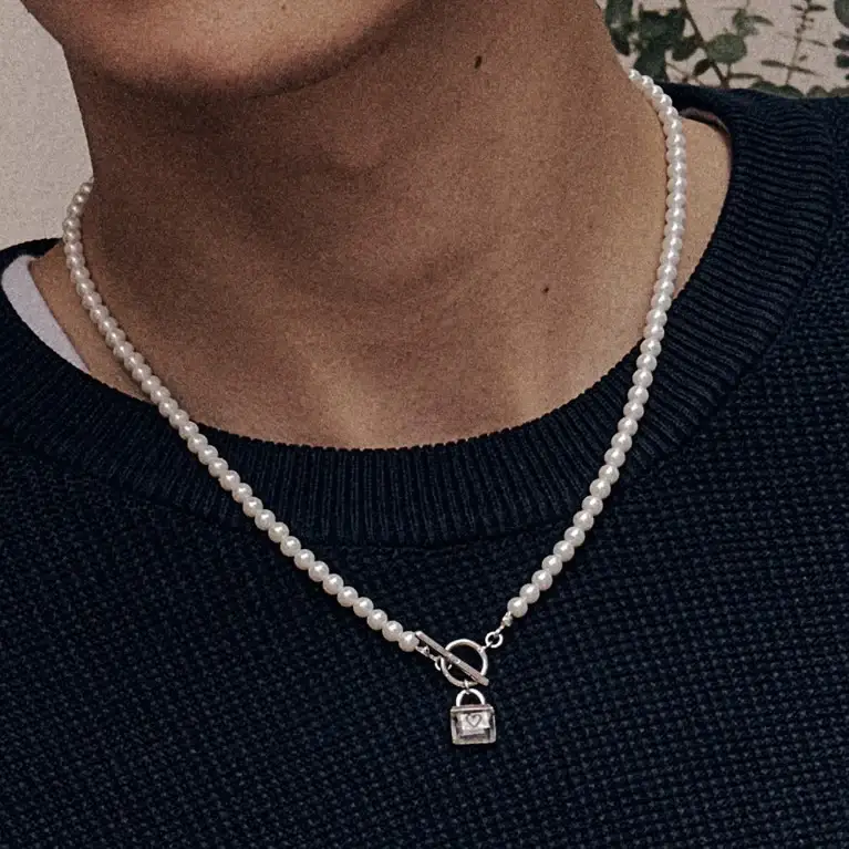 OST - Transparent Lock Pearl Necklace - Image 3