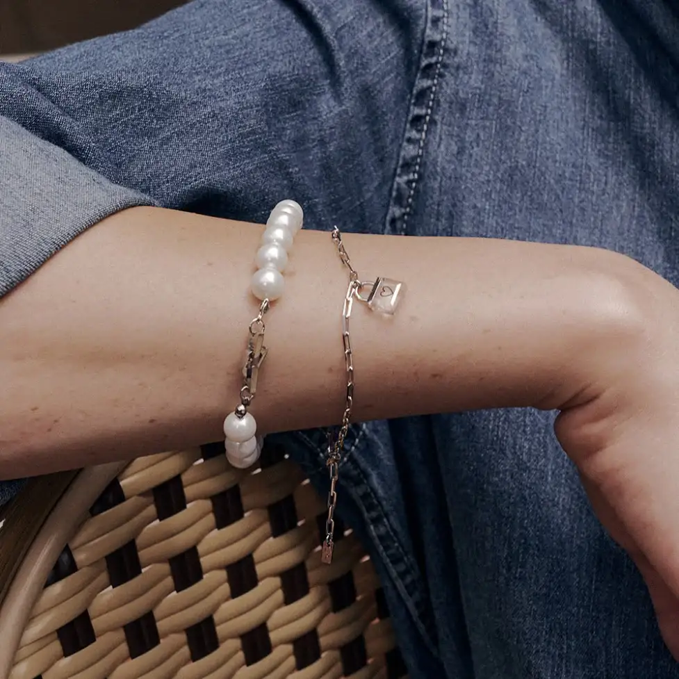 OST - Transparent Rock Bracelet - Image 3
