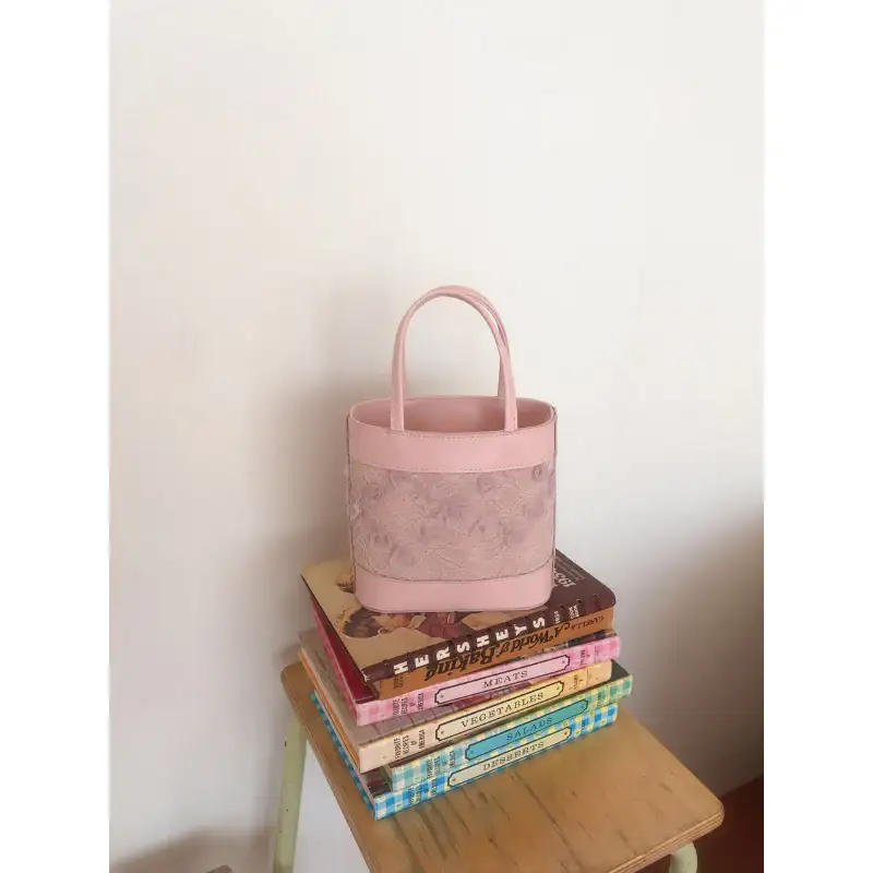 Ovuni - Mini Lace Bag - Image 11