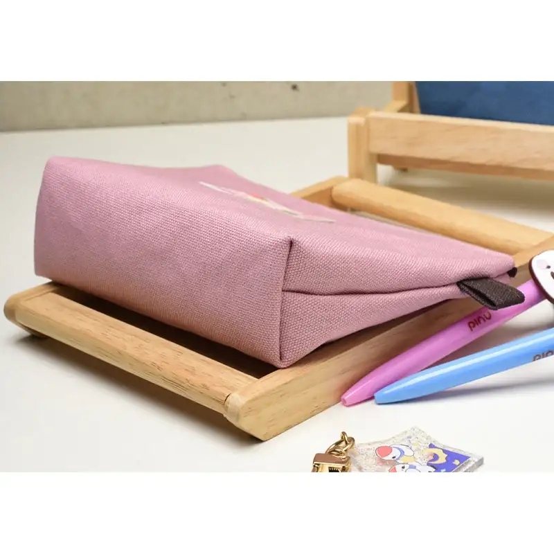 Pinu - Label Pouch - Image 8