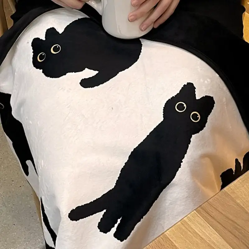 The Tale of Goldiluck, the Black Kitten - Double-sided Webtoon Blanket - Image 5
