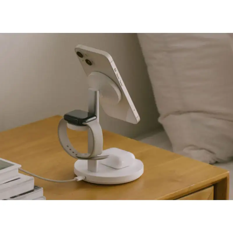 Wadiz x VOVA - 3 in 1 MagSafe Fast Wireless Charger - Image 4
