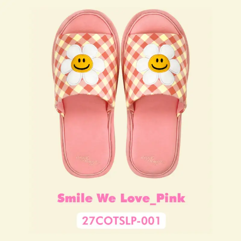 Wiggle Wiggle - Home Slippers - Image 4